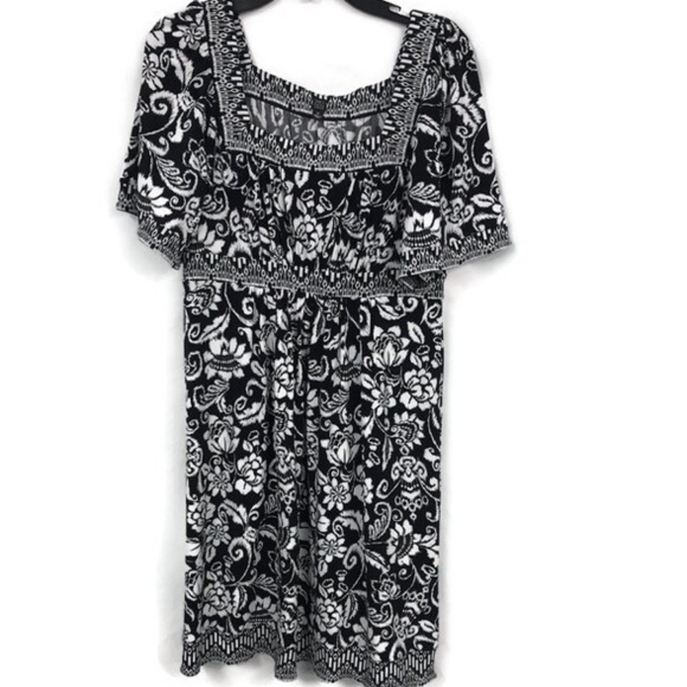 SAKS‎ FIFTH AVENUE DRESS M